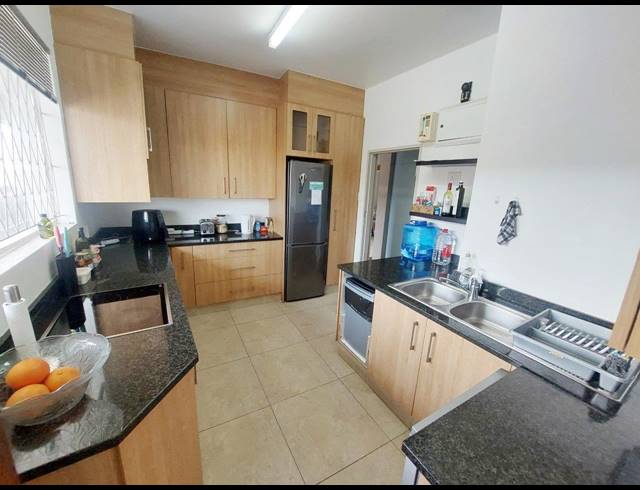 2 BEDROOM APARTMENT RENTED IN ST GEORGES PARK